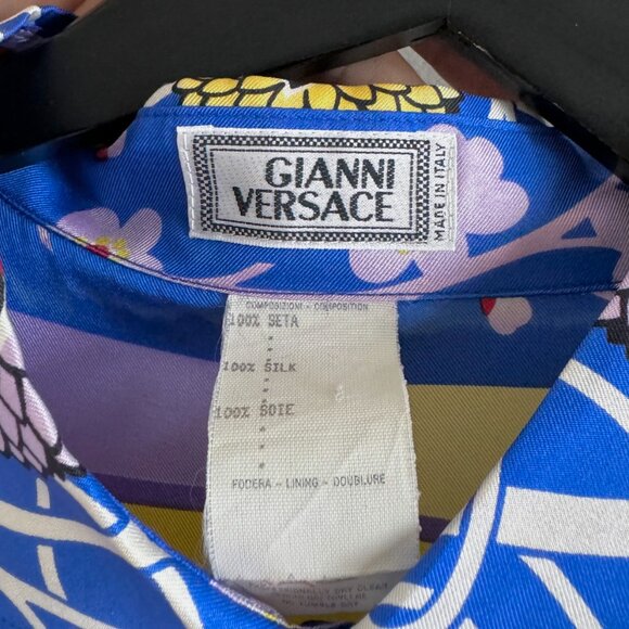 Gianni Versace Vintage Rare Yellow Japanese Mask Print Silk Shirt - Picture 13 of 13